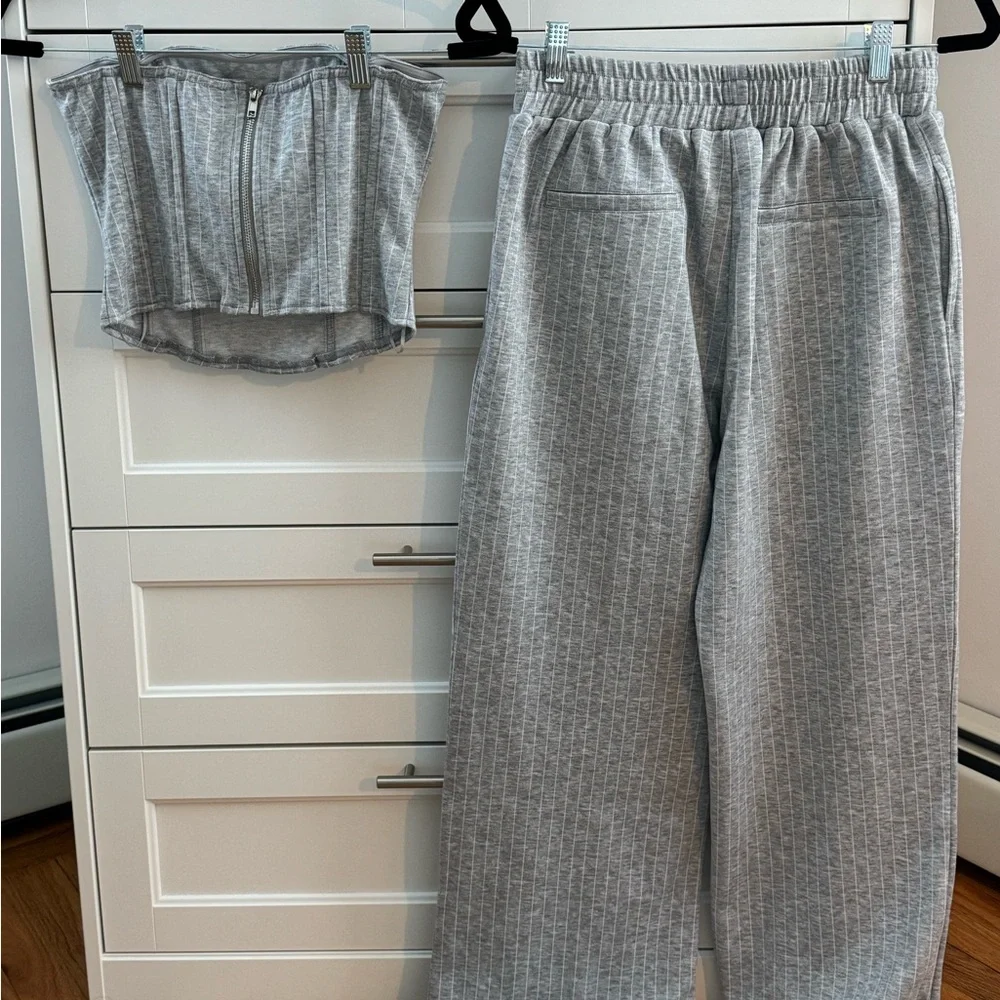 Pretty Garbage Matching Set - Picture 2 of 2